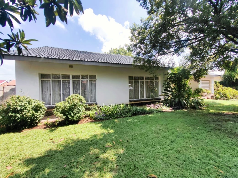 3 Bedroom Property for Sale in Potchefstroom North West